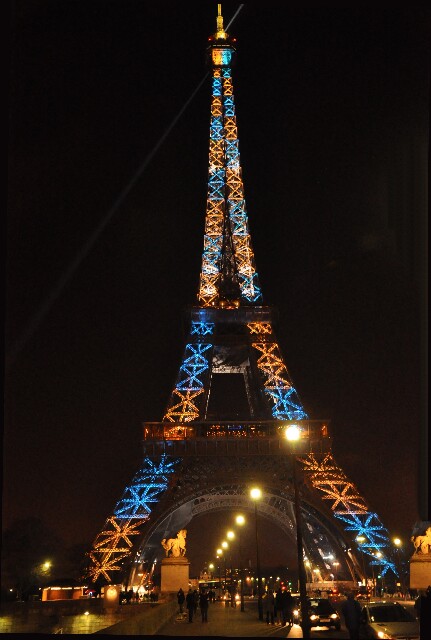 min 2009 12 14 paris night 050